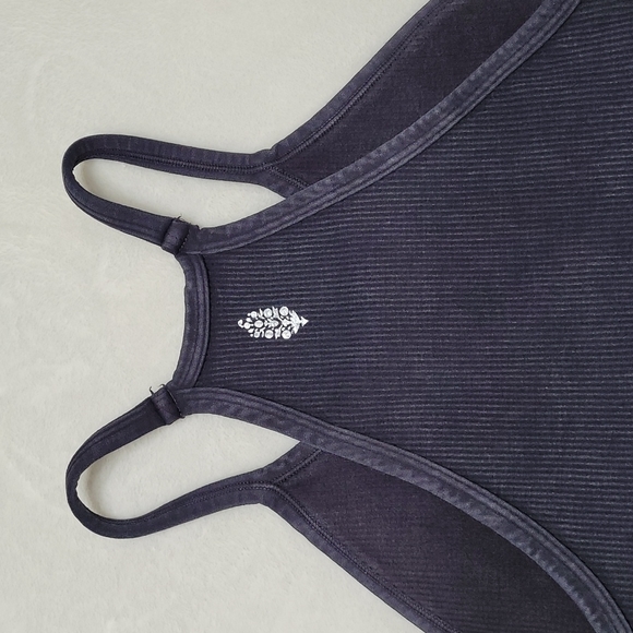 FP Movement Happiness Runs Cropped Ribbed Tank Top Black Medium/Large - Picture 8 of 14